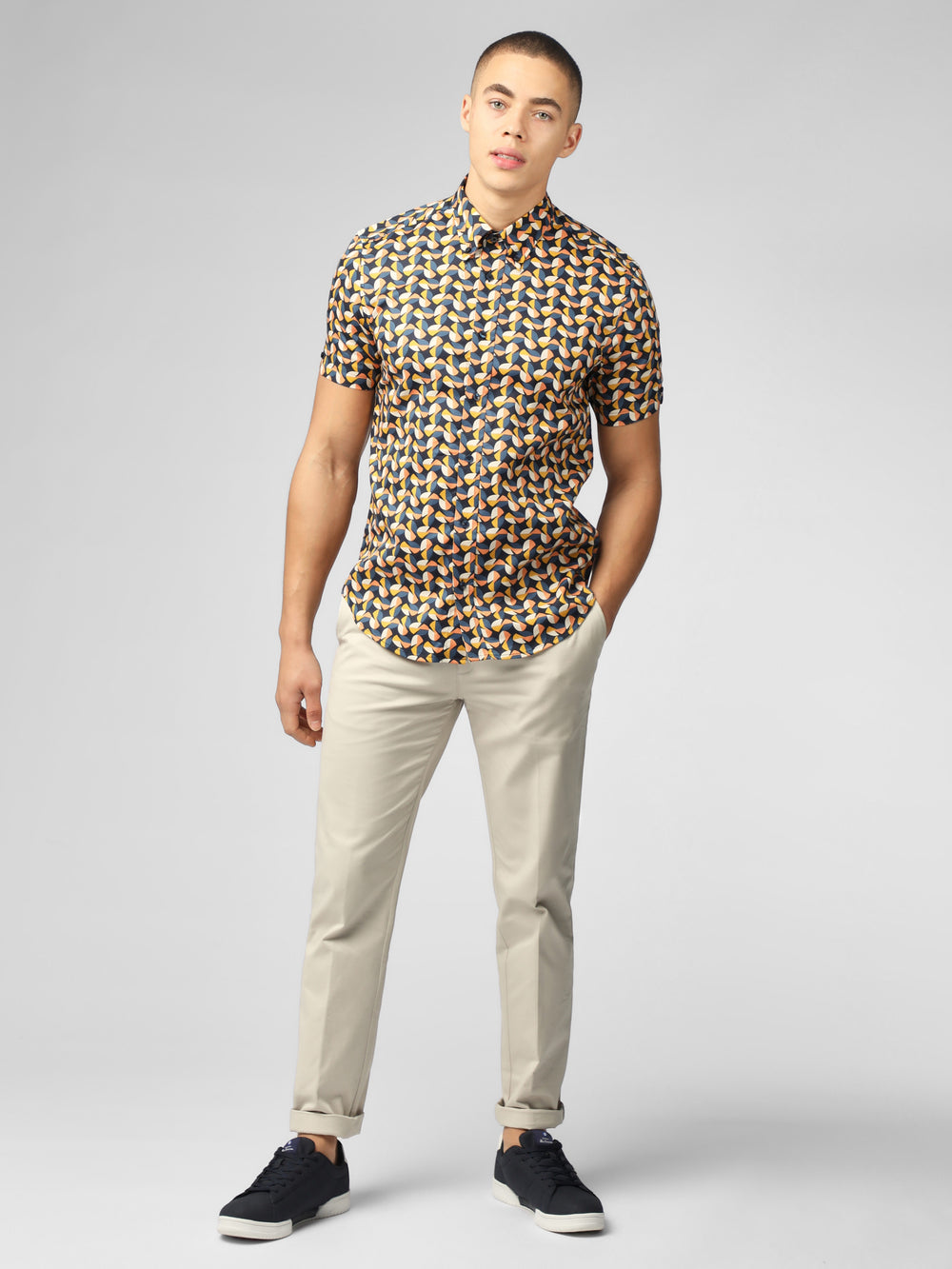 Ben Sherman Bahaus Geo Shirts Yellow | 0681974-BY