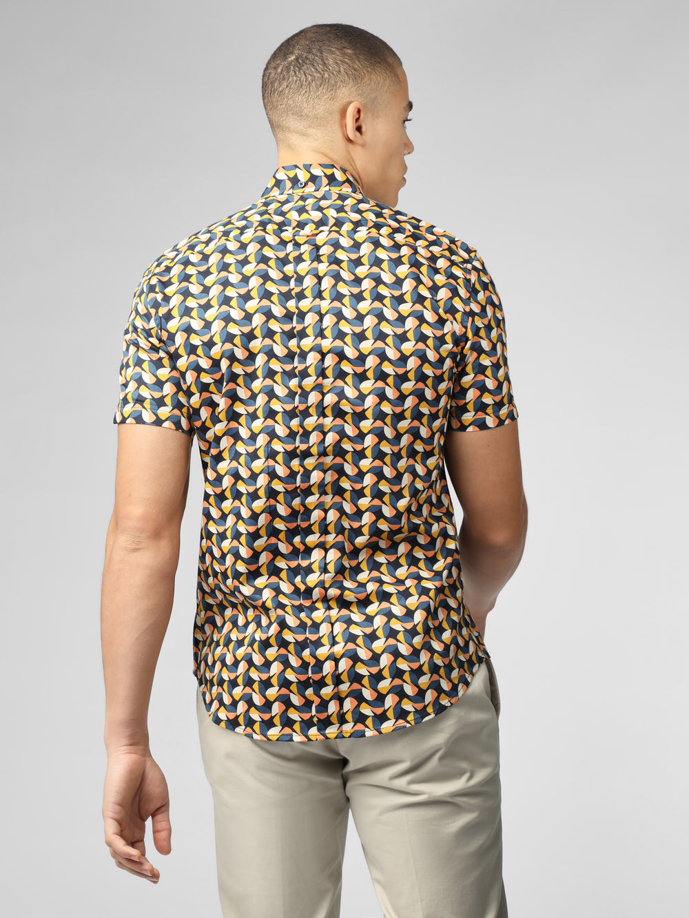 Ben Sherman Bahaus Geo Shirts Yellow | 0681974-BY