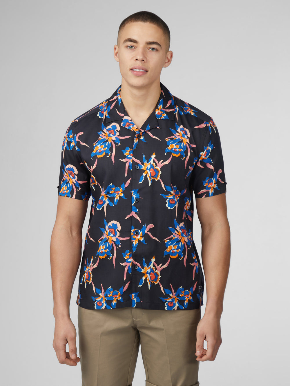 Ben Sherman Signature Botanical Print Shirts Black | 7849031-OR